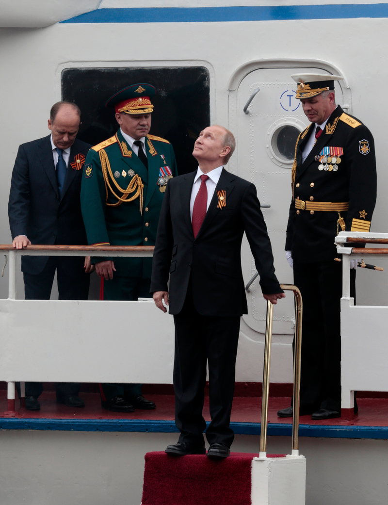 Illustration for article titled Victory Day: Unnerving Soviet-Style Militarism In The Age Of Putin